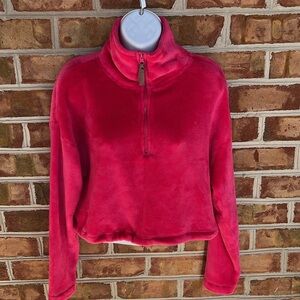 Urban Outfitters Cozy pink crop cozy Fleece 1/4 Zip Pullover. Small